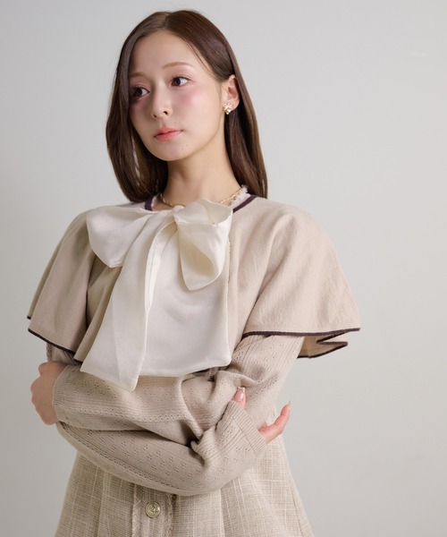 Seemi. byNICECLAUP（ シーミーバイナイスクラップ）の「【Seemi.】ケープ付きアイレットカーディガン（カーディガン/ボレロ・レディース・アイボリー/ベージュ/ラベンダー・FREE）」の20枚目の写真