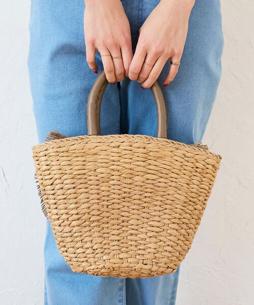 le.coeur blanc(ルクールブラン)の「リボン付きバケツ型トートバック(トートバッグ・レディース・ベージュ/ブラック・FREE)」の10枚目の写真