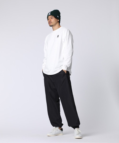 Psycho Bunny（サイコバニー）の「[WEB限定]ツアーTEE風 グラフィックロゴTシャツ（Tシャツ/カットソー・メンズ・ブラック/ホワイト・X-LARGE/LARGE/MEDIUM/SMALL）」の5枚目の写真