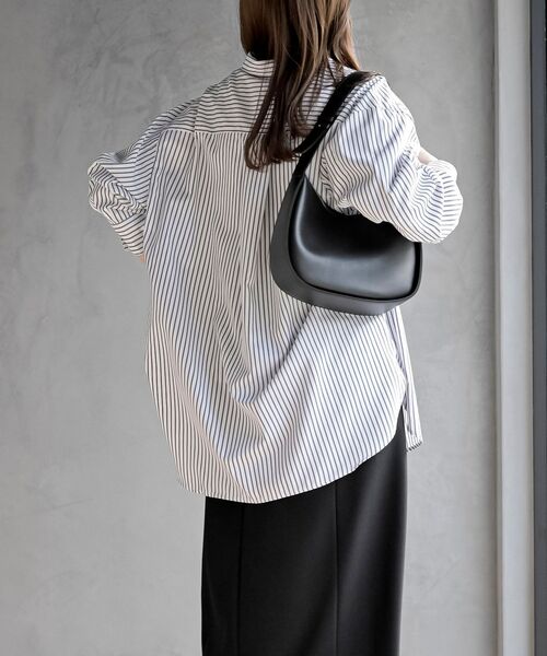 rps（アールピーエス）の「ストライプ２ＷＡＹシャツ（シャツ/ブラウス・レディース・イエロー/オフホワイト/ブルー・フリー）」の6枚目の写真