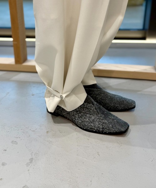 LOVELESS(ラブレス)の「カーヴィーパンツ(その他パンツ・レディース・ブラック/オフホワイト/グレー系その他・38/36/34)」の8枚目の写真