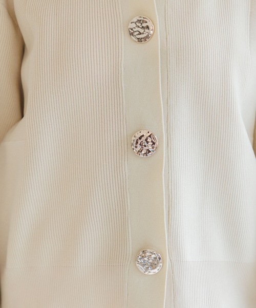 Paradise Picnic（パラダイスピクニック）の「ビッグ釦ダイバーニットカーディガン（カーディガン/ボレロ・レディース・アイボリー/ブラック/チャコールグレー・FREE）」の10枚目の写真