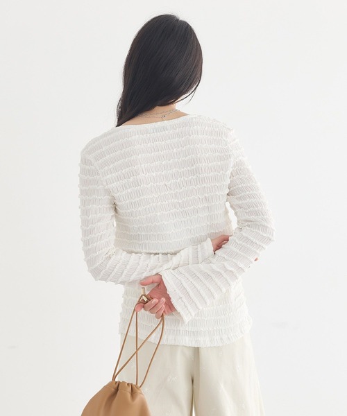 earth music&ecology(アースミュージックアンドエコロジー)の「【2026SS/先行予約】シャーリングカットカーディガン(カーディガン/ボレロ・レディース・ピンク/ブラック/アイボリー/ミント・FREE)」の17枚目の写真