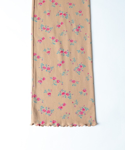 HOLIDAY(ホリデイ)の「SUPER RIB CROPPED PANTS (FLOWER) スーパーリブクロップドパンツ (フラワー)(その他パンツ・レディース・ベージュ・ONE SIZE)」の7枚目の写真