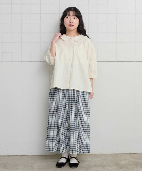 l'atelier du savon（アトリエドサボン）の「ちぢみギンガム　くしゅくしゅスカート（スカート・レディース・ブラック/レッド・FREE）」の6枚目の写真