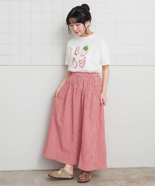 l'atelier du savon（アトリエドサボン）の「ちぢみギンガム　くしゅくしゅスカート（スカート・レディース・ブラック/レッド・FREE）」の17枚目の写真