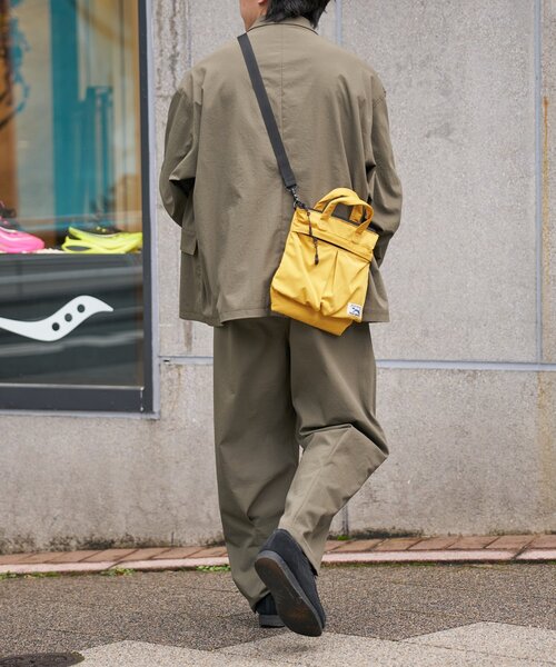 PENNEYS（ぺニーズ）の「【FOX】ミニヘルメットバッグ（ショルダーバッグ・メンズ・イエロー/カーキ/ブラック・ONE SIZE）」の20枚目の写真