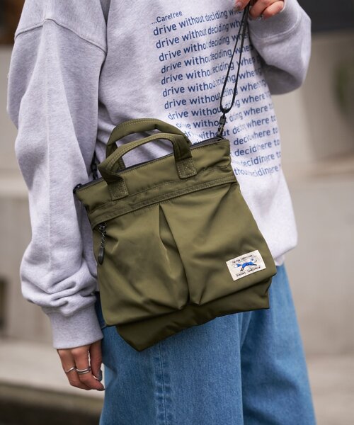 PENNEYS（ぺニーズ）の「【FOX】ミニヘルメットバッグ（ショルダーバッグ・メンズ・イエロー/カーキ/ブラック・ONE SIZE）」の18枚目の写真