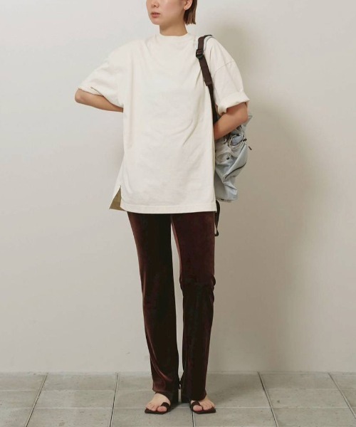 TODAYFUL(トゥデイフル)の「TODAYFUL Boyfriend Halfsleeve T-shirt ボーイフレンドハーフスリーブTシャツ/12610624(Tシャツ/カットソー・レディース・スミクロ/キナリ・ONE SIZE)」の16枚目の写真