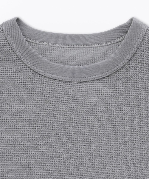 無印良品（ムジルシリョウヒン）の「ベビー　あたまするっとワッフル編みクルーネック半袖Ｔシャツ（Tシャツ/カットソー・キッズ・ピンク系/キナリ/イエロー/カーキ系/ブルー系/グレー系・80/90/100）」の11枚目の写真