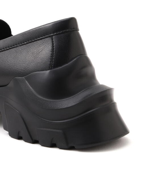 AKIKOAOKI(アキコアオキ)の「AKIKOAOKI /アキコアオキ/別注 Achilles Loafers(ローファー・レディース・ブラック・36/37/38/39)」の8枚目の写真
