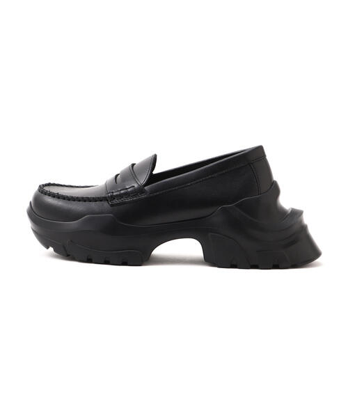 AKIKOAOKI(アキコアオキ)の「AKIKOAOKI /アキコアオキ/別注 Achilles Loafers(ローファー・レディース・ブラック・36/37/38/39)」の1枚目の写真