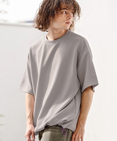 CAMBIO(カンビオ)の「mt10319- カラースピンドルサーマルカットソー(Tシャツ/カットソー・メンズ・ホワイト/グレイッシュベージュ/ブラック・M/L/XL)」の3枚目の写真