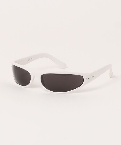Revo.(レボ)の「CLASSIC CAT'S EYE SUNGLASSES / キャッツアイ サングラス(サングラス・メンズ・ブラック/ホワイト・FREE)」の2枚目の写真
