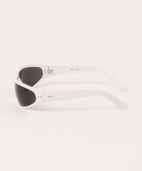 Revo.(レボ)の「CLASSIC CAT'S EYE SUNGLASSES / キャッツアイ サングラス(サングラス・メンズ・ブラック/ホワイト・FREE)」の3枚目の写真