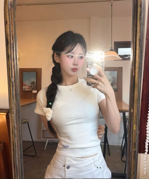 ROSEFRANTZ（ロゼフランツ）の「Essential Rose Label T-Shirt [Ivory]（Tシャツ/カットソー・レディース・アイボリー・OS）」の6枚目の写真
