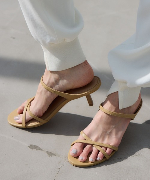 BARNYARDSTORM（バンヤードストーム）の「BARNYARDSTORM / クロスストラップミュール（サンダル・レディース・ブラック/ベージュ・38/36/37）」の22枚目の写真