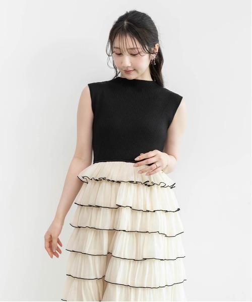 RANDA(ランダ)の「ティアードフリルドッキングワンピース(ワンピース・レディース・ブラック・FT/FREE)」の2枚目の写真