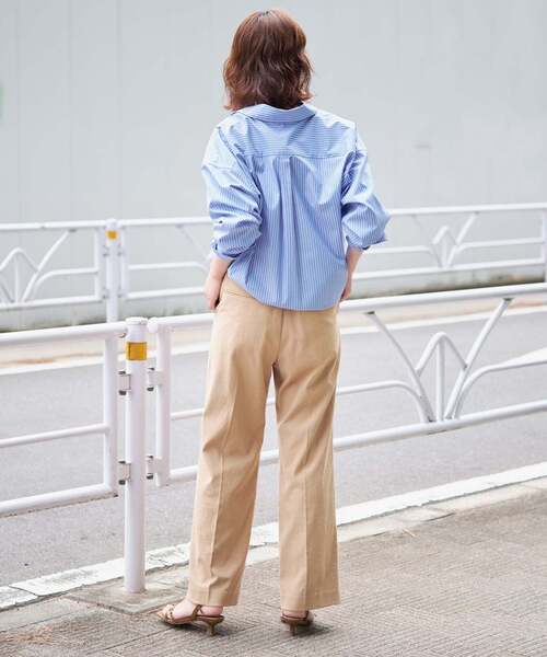 SLOBE IENA(スローブイエナ)の「《UVカット》ポプリン2WAYシャツ(シャツ/ブラウス・レディース・ネイビー/アイボリー/サックスブルー・FREE)」の12枚目の写真