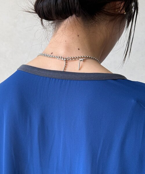 DouDou(ドゥドゥ)の「【WEB限定】前後2WAYフレアトップス(Tシャツ/カットソー・レディース・ブラック/オフホワイト/チャコールグレー・FREE)」の6枚目の写真