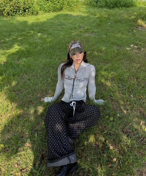 VIBGYOR（ヴィブジョー）の「【LAMPOON】ドットブラックデニムパンツ（デニムパンツ・レディース・ブラック・MEDIUM/SMALL）」の6枚目の写真