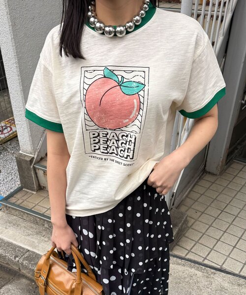 CIAOPANIC(チャオパニック)の「プリントリンガーロゴTシャツ(Tシャツ/カットソー・レディース・チャコールグレー/イエロー/ネイビー/レッド/グリーン/ブラウン・ONE SIZE)」の3枚目の写真