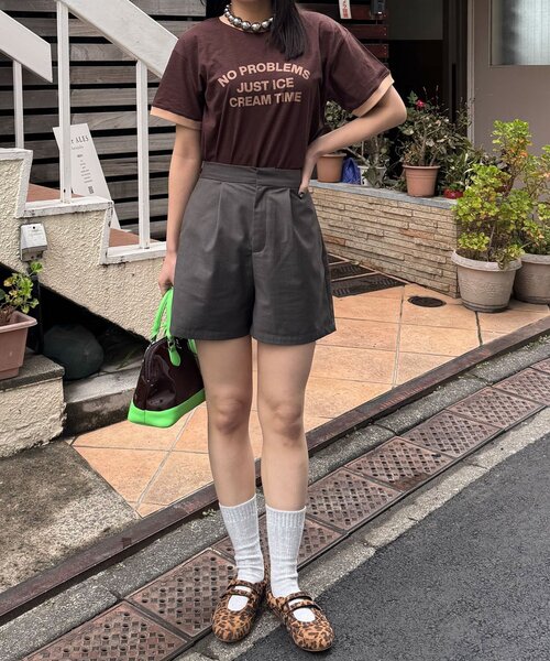 CIAOPANIC(チャオパニック)の「プリントリンガーロゴTシャツ(Tシャツ/カットソー・レディース・チャコールグレー/イエロー/ネイビー/レッド/グリーン/ブラウン・ONE SIZE)」の18枚目の写真