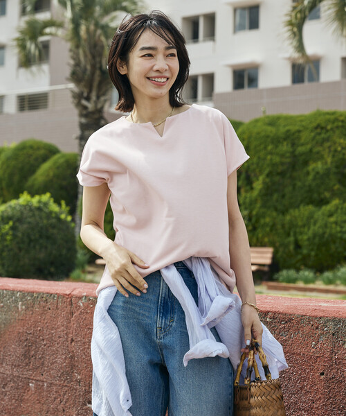 FREAK'S STORE(フリークスストア)の「<接触冷感/UV> AIRDRY HIGHCOOL キーネックTシャツ(Tシャツ/カットソー・レディース・ピンク/ブルー/オフホワイト/モカ/ブラック・フリ-)」の18枚目の写真