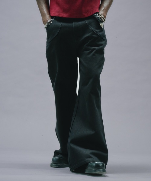 ANDER HUNK(アンダーハンク)の「Studs Design Rigid Flare Denim / スタッズデザインリジットフレアデニム(デニムパンツ・メンズ・インディゴブルー/ブラック/ブラック系その他・MEDIUM/LARGE/SMALL)」の10枚目の写真
