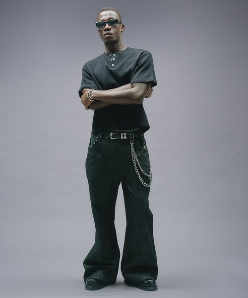 ANDER HUNK(アンダーハンク)の「Studs Design Rigid Flare Denim / スタッズデザインリジットフレアデニム(デニムパンツ・メンズ・インディゴブルー/ブラック/ブラック系その他・MEDIUM/LARGE/SMALL)」の18枚目の写真