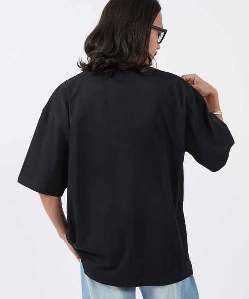 SIDEWAY STANCE(サイドウェイスタンス)の「【SIDEWAY STANCE】パロディ プリント 半袖Tシャツ(Tシャツ/カットソー・メンズ・ホワイト/ブラック系/ブラック/ホワイト系1/ホワイト系/ブラック系1/ブラック系2/ホワイト系2/ブラック系3/ブラック系5/ホワイト系5/ホワイト系3/ブラック系4/ホワイト系4・LARGE/MEDIUM/SMALL/X-LARGE)」の18枚目の写真