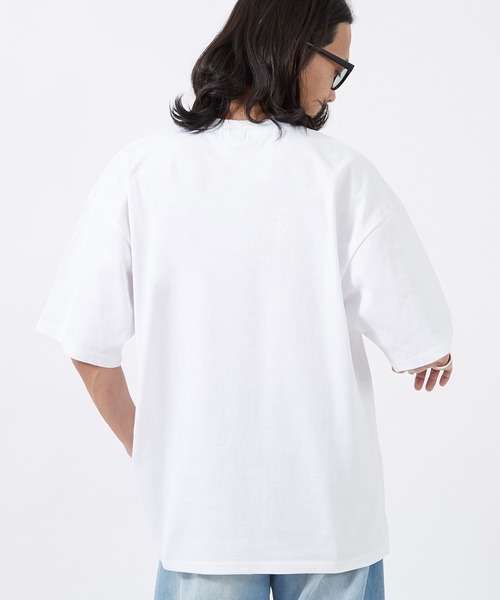SIDEWAY STANCE(サイドウェイスタンス)の「【SIDEWAY STANCE】パロディ プリント 半袖Tシャツ(Tシャツ/カットソー・メンズ・ホワイト/ブラック系/ブラック/ホワイト系1/ホワイト系/ブラック系1/ブラック系2/ホワイト系2/ブラック系3/ブラック系5/ホワイト系5/ホワイト系3/ブラック系4/ホワイト系4・LARGE/MEDIUM/SMALL/X-LARGE)」の21枚目の写真