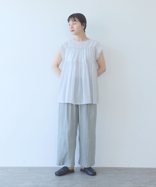 yuni(ユニ )の「100/1C Cu cap sleeves gather blouse(シャツ/ブラウス・レディース・グレー/ブラック・FREE)」の18枚目の写真