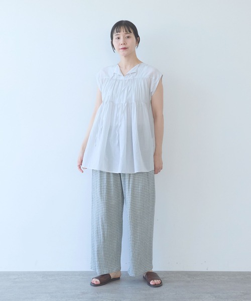 yuni(ユニ )の「100/1C Cu cap sleeves gather blouse(シャツ/ブラウス・レディース・グレー/ブラック・FREE)」の22枚目の写真