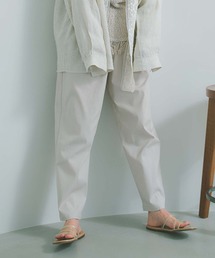 studio CLIP（スタディオクリップ）の「すっきりイージーテーパードパンツ[プチ・プラスサイズあり]（その他パンツ）」