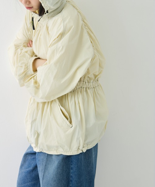 TODAYFUL（トゥデイフル）の「[TODAYFUL/トゥデイフル]Nylon Gather Blouson（ブルゾン・レディース・グレー/オフホワイト・36/38）」の5枚目の写真