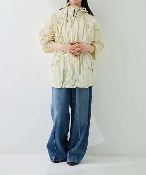 TODAYFUL（トゥデイフル）の「[TODAYFUL/トゥデイフル]Nylon Gather Blouson（ブルゾン・レディース・グレー/オフホワイト・36/38）」の6枚目の写真