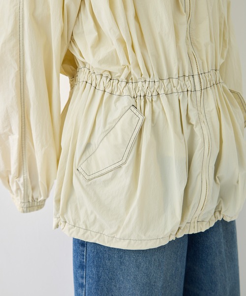 TODAYFUL（トゥデイフル）の「[TODAYFUL/トゥデイフル]Nylon Gather Blouson（ブルゾン・レディース・グレー/オフホワイト・36/38）」の14枚目の写真