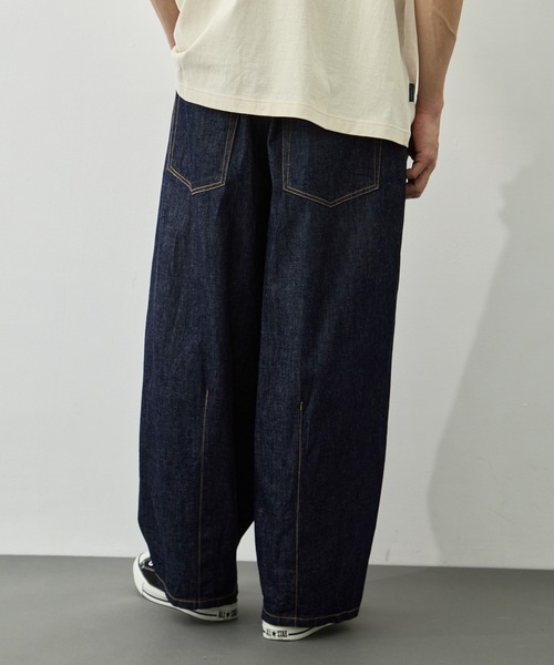 is-ness(イズネス)の「【is-ness/イズネス】5-Pocket Balloon Pants (Enzyme Wash)(デニムパンツ・メンズ・ダークインディゴブルー/ブルー・L/M)」の20枚目の写真