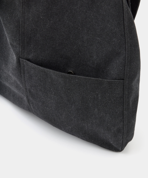 MAISON MINED(メゾンミネド)の「DOUBLE STRAP SHOULDER BAG(ショルダーバッグ・メンズ・その他・FREE)」の10枚目の写真