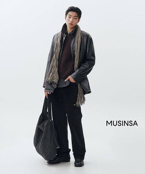 MAISON MINED(メゾンミネド)の「DOUBLE STRAP SHOULDER BAG(ショルダーバッグ・メンズ・その他・FREE)」の3枚目の写真