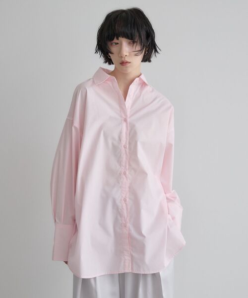 kivi(キヴィ)の「サイドボタンBIGシャツ(シャツ/ブラウス・レディース・ライトピンク/ライトブルー/ライトイエロー・FREE)」の1枚目の写真