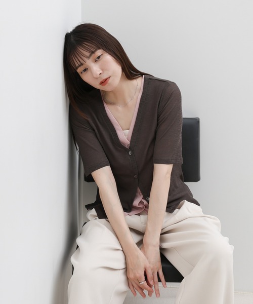 select MOCA(セレクトモカ)の「シアーテレコレイヤードデザイントップス(カーディガン/ボレロ・レディース・チャコールグレー/ブラック/オフホワイト・FREE)」の9枚目の写真