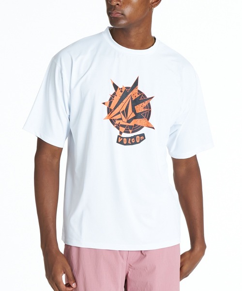 VOLCOM(ボルコム)の「VOLCOM メンズ YOUNG PASSION SS RASH TEE サーフTシャツ 【2026年夏モデル】(Tシャツ/カットソー・メンズ・ブラック/ホワイト/イエロー・SMALL/LARGE/X-LARGE/MEDIUM)」の2枚目の写真
