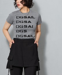 ロゴグラフィック コンパクトTシャツ