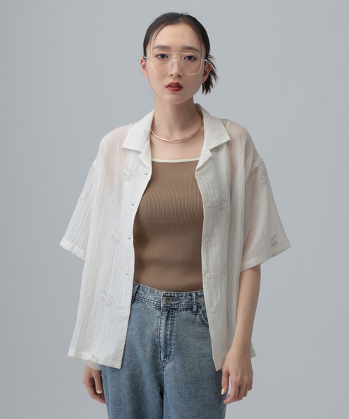 LEPSIM（レプシィム）の「刺繍ワッシャー開襟シャツ　666477（シャツ/ブラウス・レディース・ブラック/ライトベージュ/オフホワイト・FREE）」の12枚目の写真