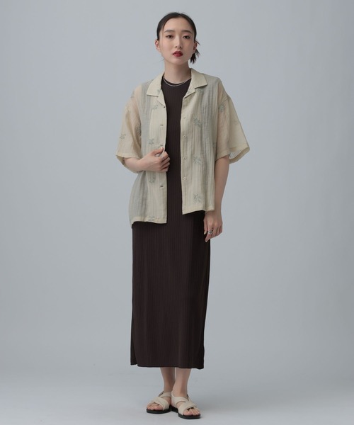 LEPSIM（レプシィム）の「刺繍ワッシャー開襟シャツ　666477（シャツ/ブラウス・レディース・ブラック/ライトベージュ/オフホワイト・FREE）」の19枚目の写真