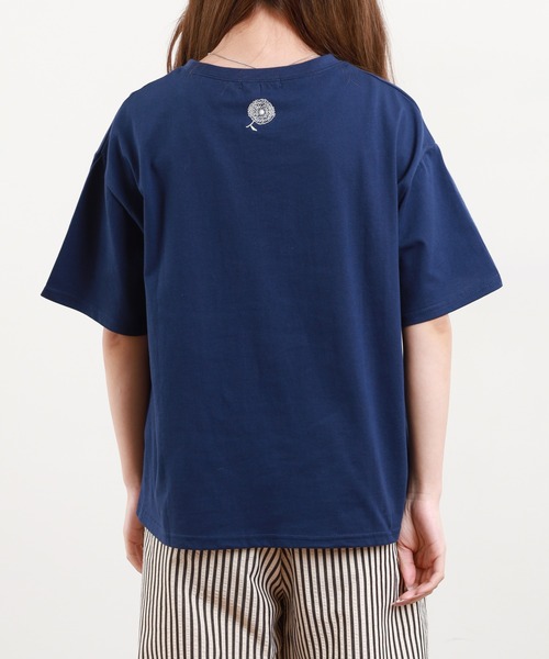 BARNDOOR(バーンドア)の「20/-天竺 お花 刺繍T 26SS 半袖(Tシャツ/カットソー・レディース・ネイビー系2/ブラック系1/ネイビー系1/ホワイト系2/ホワイト系1/ブラック系2・FREE)」の12枚目の写真