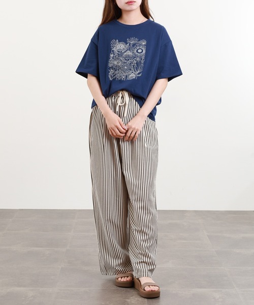 BARNDOOR(バーンドア)の「20/-天竺 お花 刺繍T 26SS 半袖(Tシャツ/カットソー・レディース・ネイビー系2/ブラック系1/ネイビー系1/ホワイト系2/ホワイト系1/ブラック系2・FREE)」の15枚目の写真