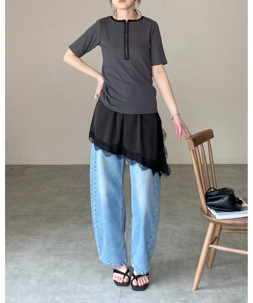She's Closet(シーズクローゼット)の「半袖 配色バイカラー ヘンリーネック リブトップス カットソー Tシャツ(Tシャツ/カットソー・レディース・ブラック系その他/チャコールグレー/ホワイト系その他/ホワイト・FREE)」の5枚目の写真
